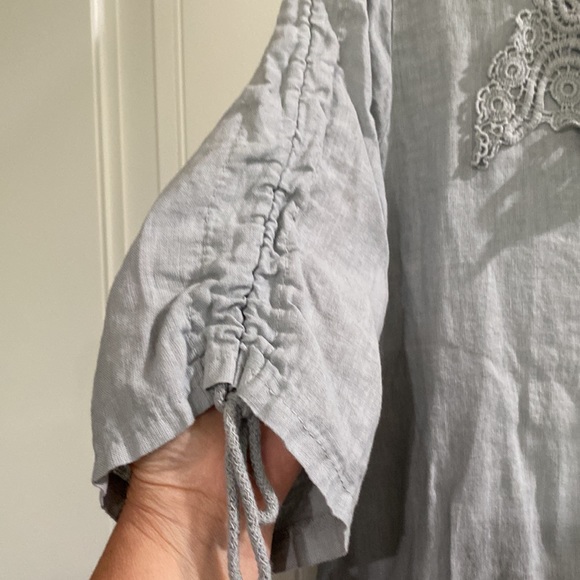 Linen Top - Picture 4 of 5